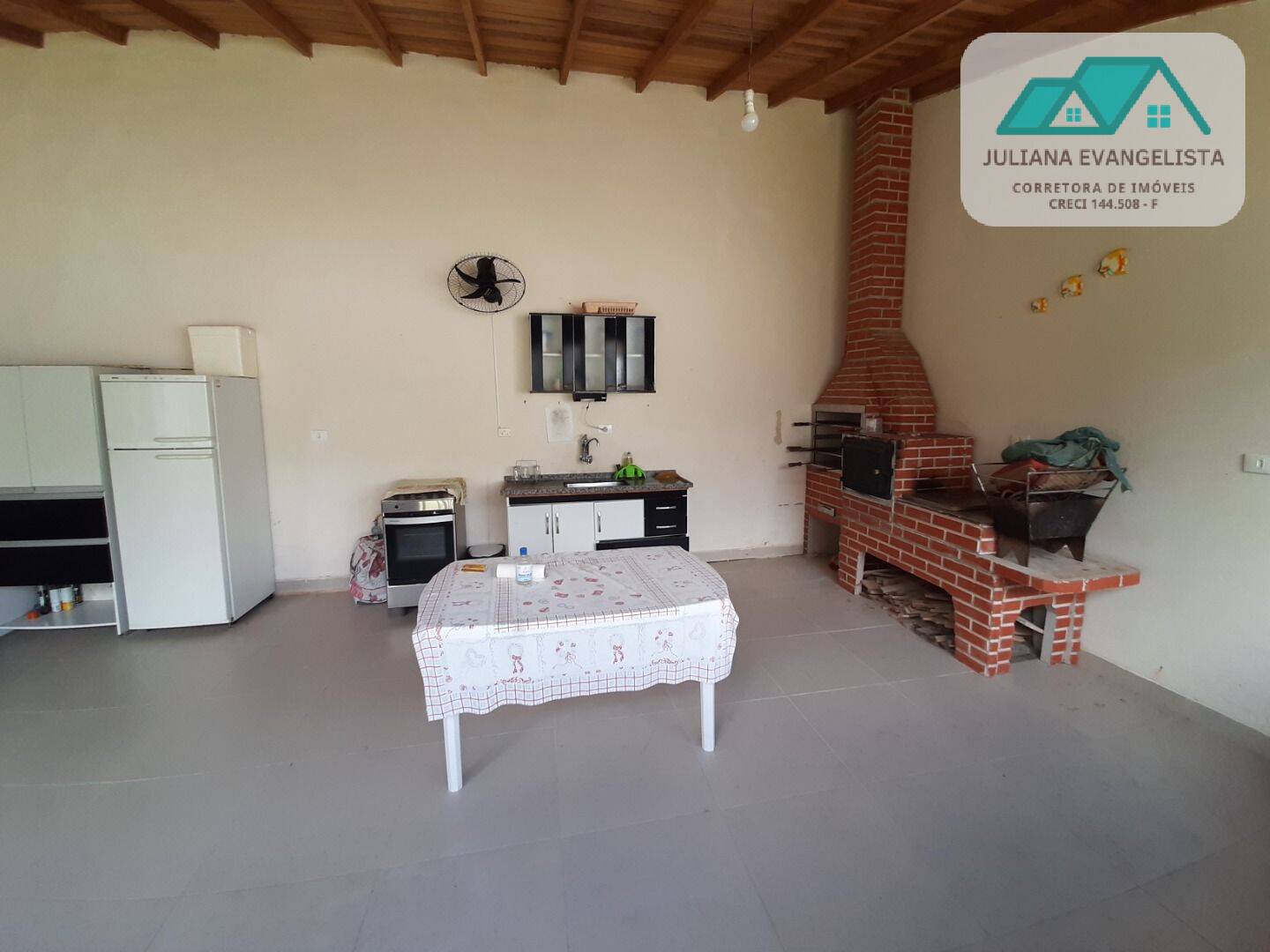 Casa à venda com 2 quartos, 155m² - Foto 16