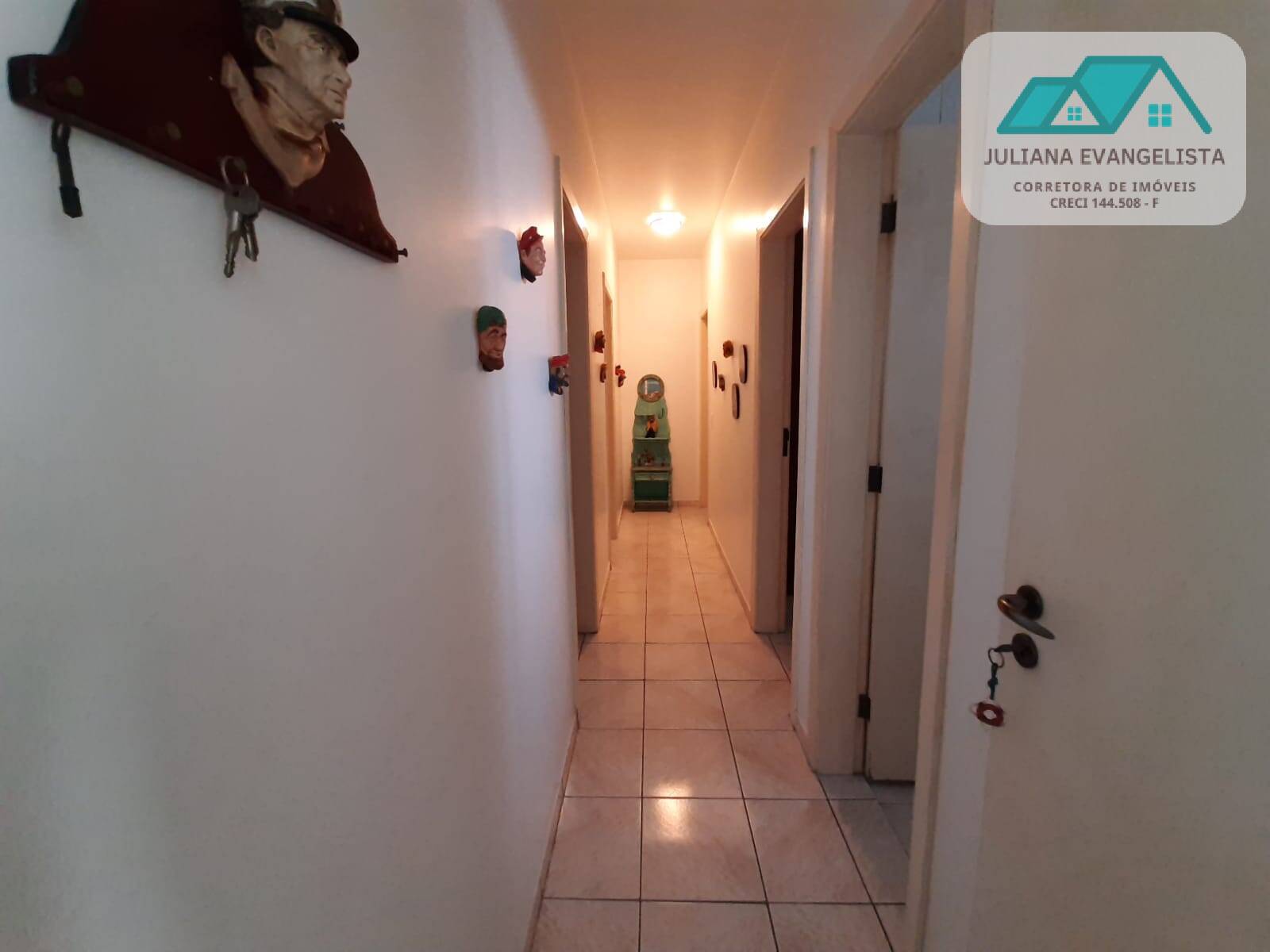 Apartamento à venda com 4 quartos, 160m² - Foto 17