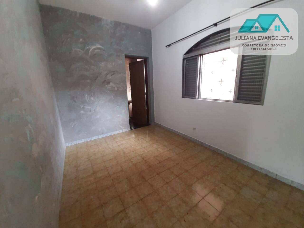 Casa à venda com 3 quartos, 199m² - Foto 4