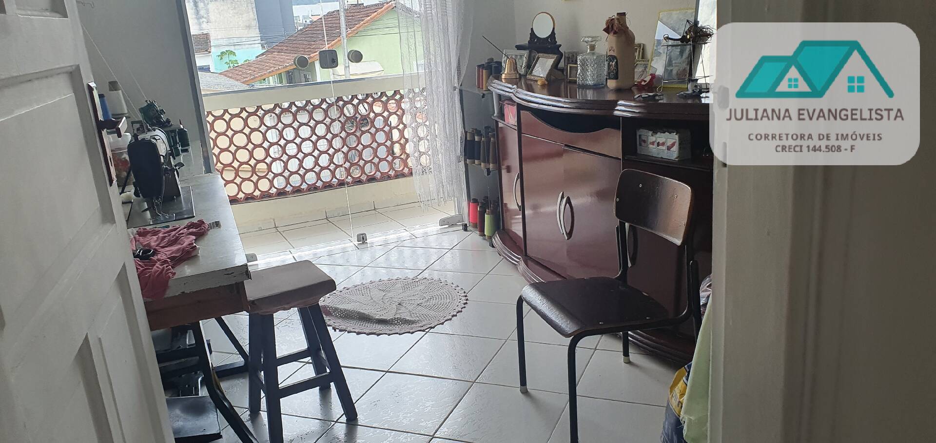 Sobrado à venda com 3 quartos, 204m² - Foto 2