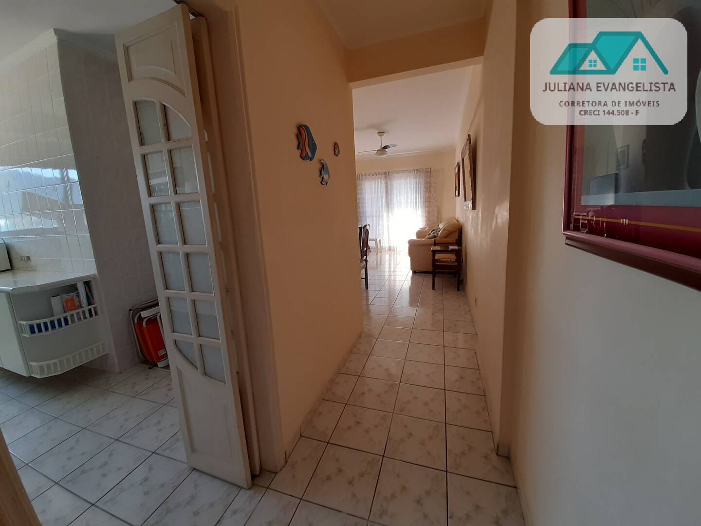 Apartamento à venda com 3 quartos, 105m² - Foto 2