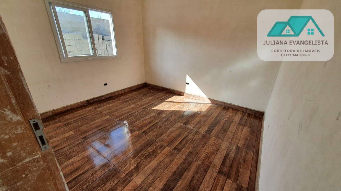 Casa à venda com 2 quartos, 52m² - Foto 7