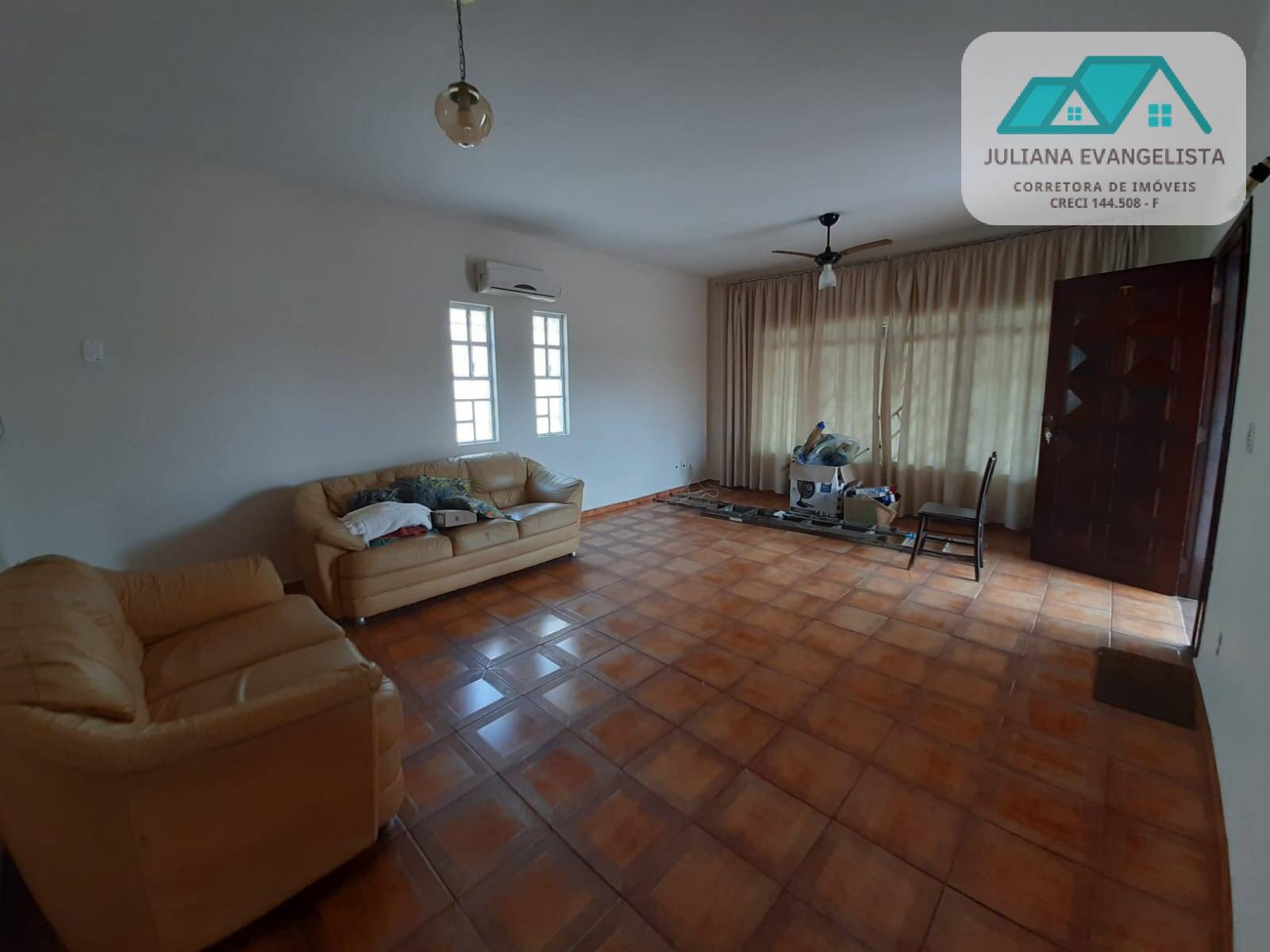 Casa para alugar com 3 quartos, 179m² - Foto 3