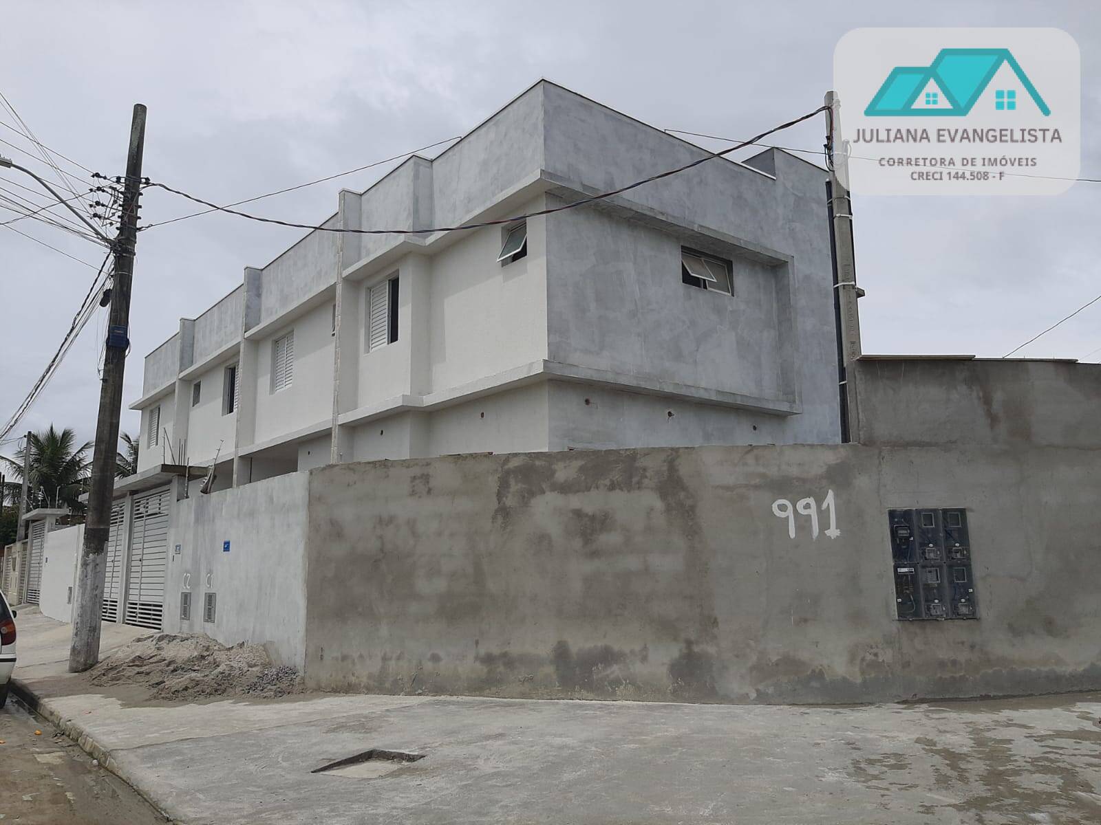 Sobrado à venda com 2 quartos, 6572m² - Foto 2