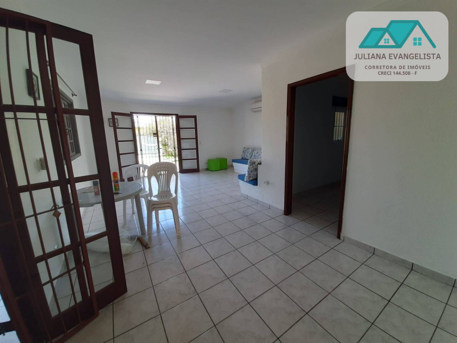 Casa à venda com 3 quartos, 150m² - Foto 13