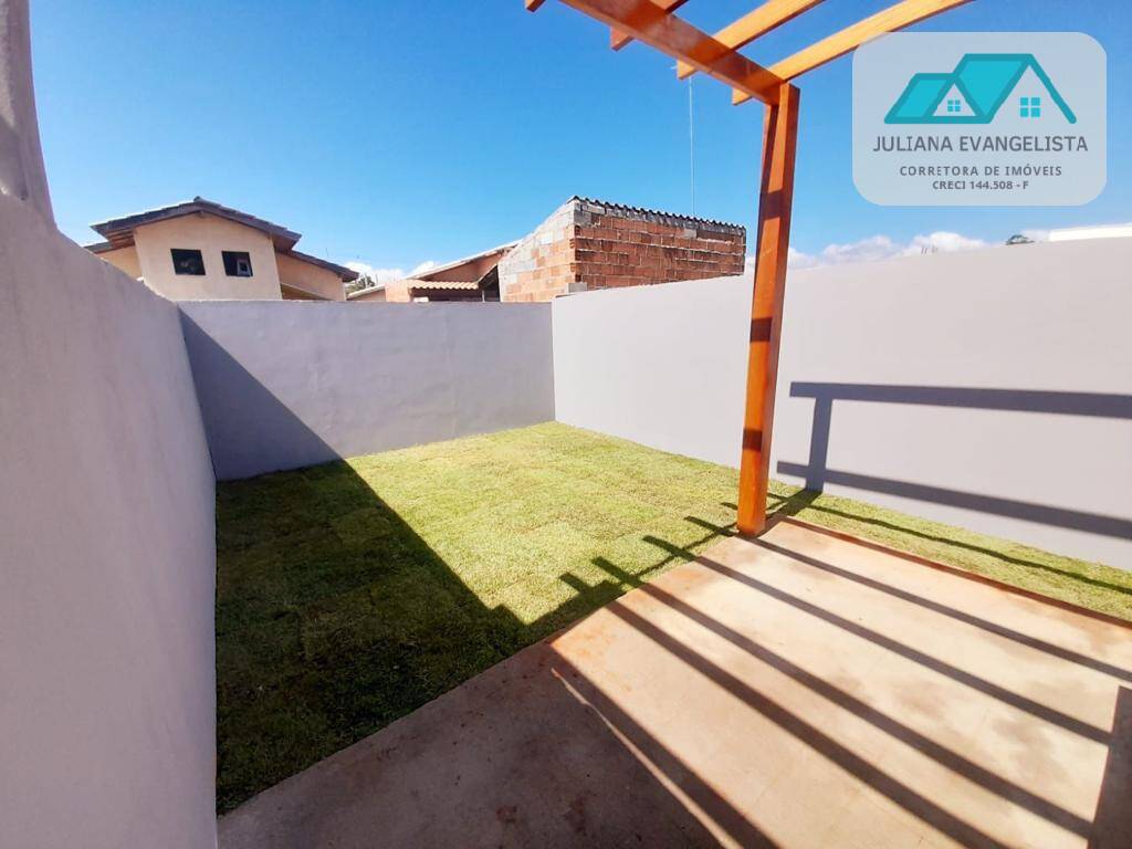 Casa à venda com 2 quartos, 73m² - Foto 18