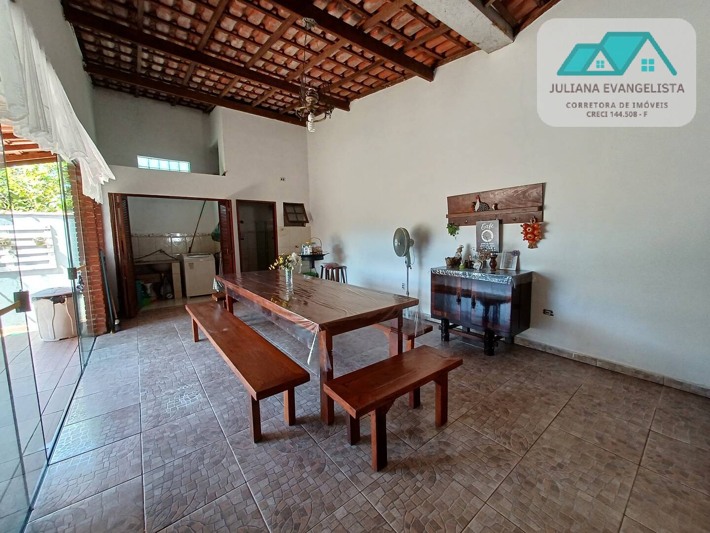 Casa à venda e aluguel com 4 quartos, 400m² - Foto 4