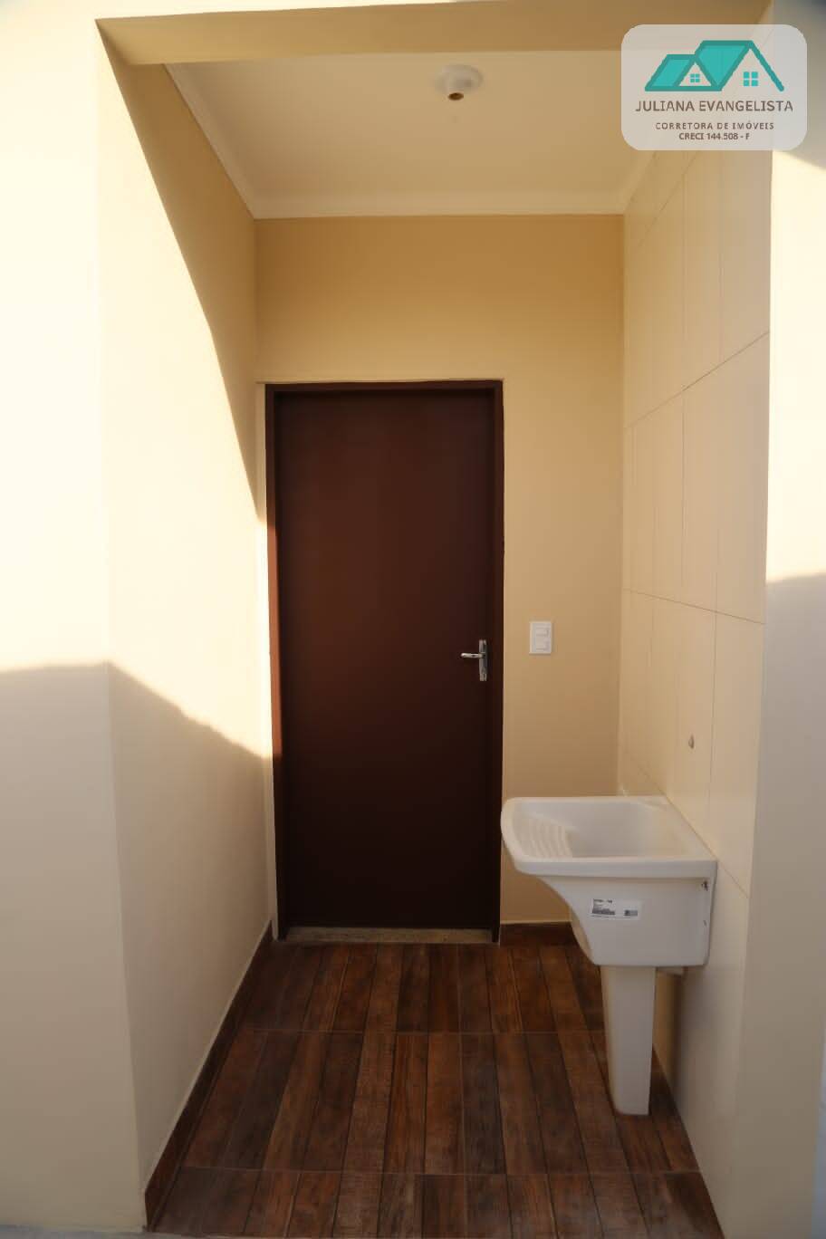 Casa à venda com 2 quartos, 52m² - Foto 6