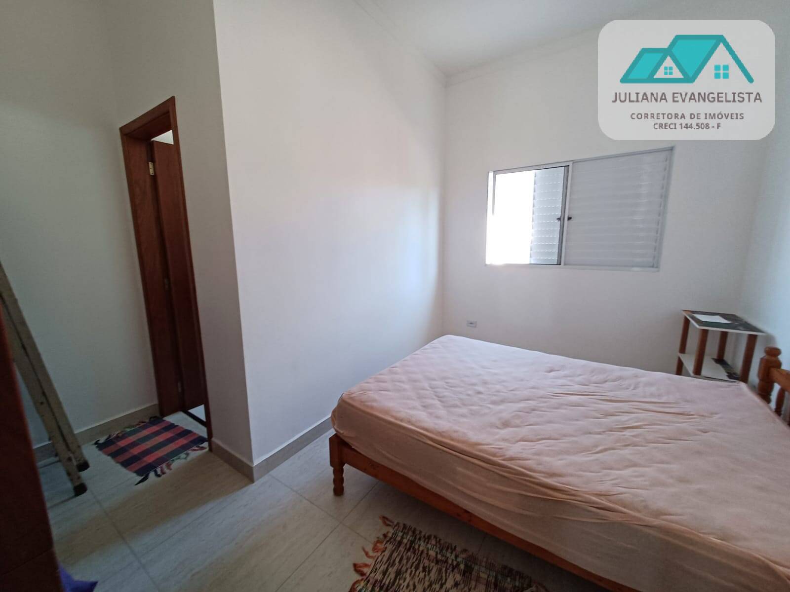 Casa à venda com 2 quartos, 90m² - Foto 15