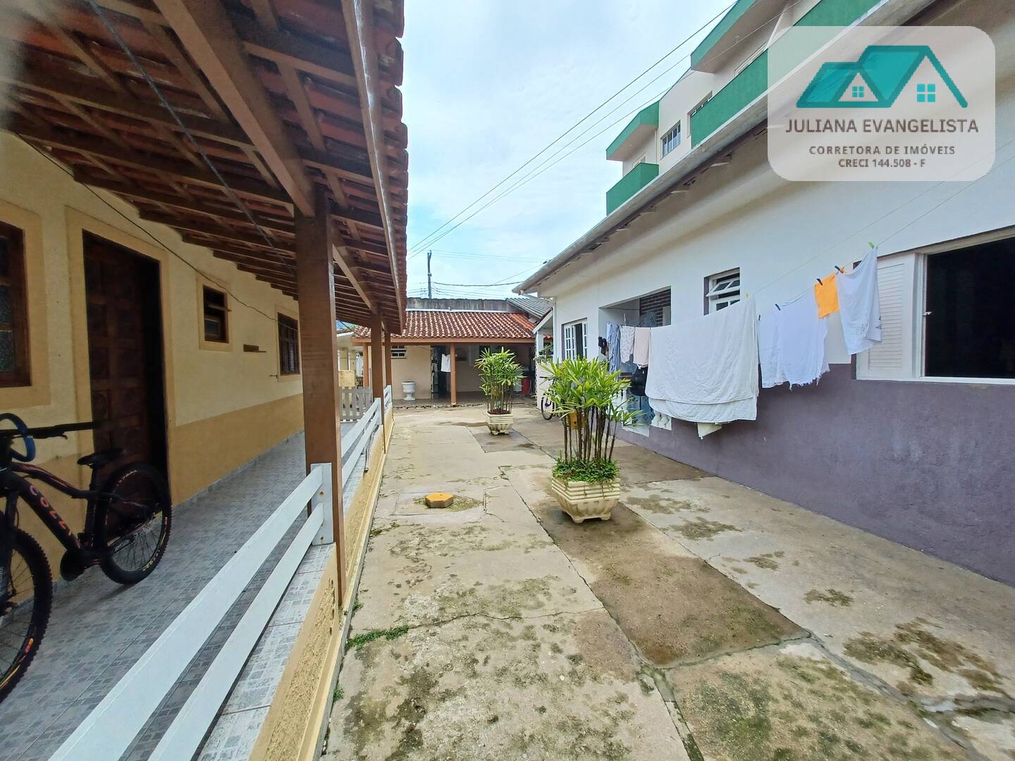 Casa à venda com 6 quartos, 150m² - Foto 20