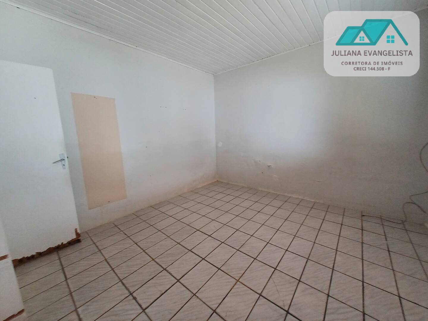 Casa à venda com 6 quartos, 150m² - Foto 27