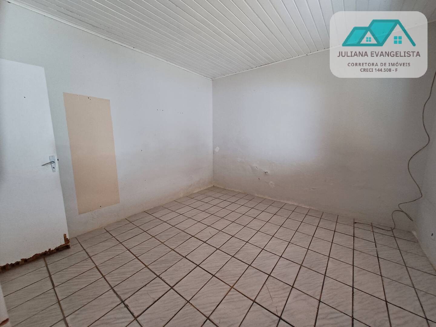 Casa à venda com 6 quartos, 150m² - Foto 28