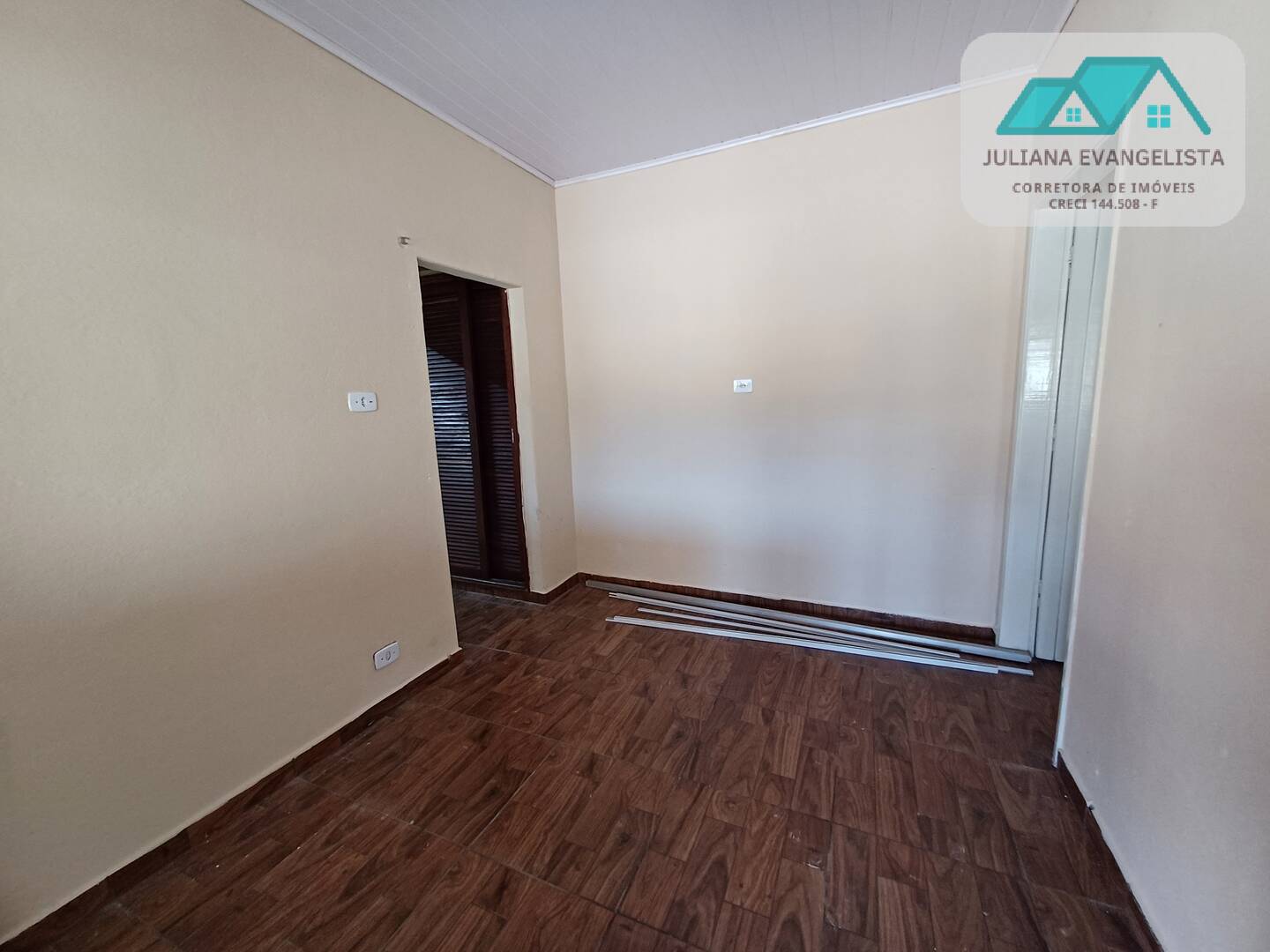 Casa à venda com 1 quarto, 83m² - Foto 3